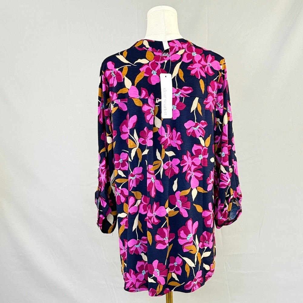 Dear Scarlett Beautiful V-Neck Tunic Bursting With A Gleeful Color Pallet - Picture 5 of 7